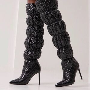 Steve Madden Black Quilted Over-the-Knee Boots SMOKING HOT!